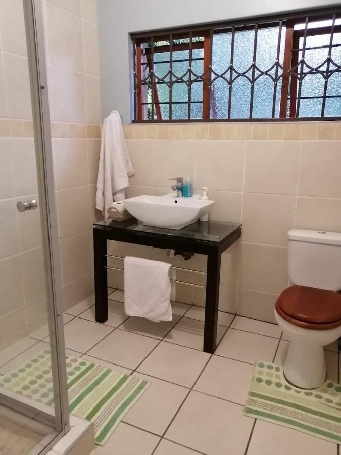 Апартаменты Garden And Park Leisure On Tugela Бенони Экстерьер фото